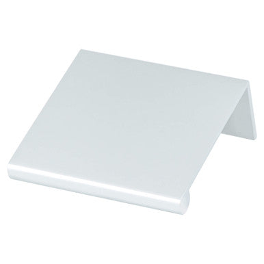 Berenson 1053-4026: 32mm cc Bravo Edge Cabinet Pull - Polished Chrome