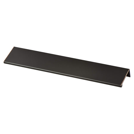 Berenson 1067-40VB: 169mm cc Bravo Edge Cabinet Pull - Verona Bronze