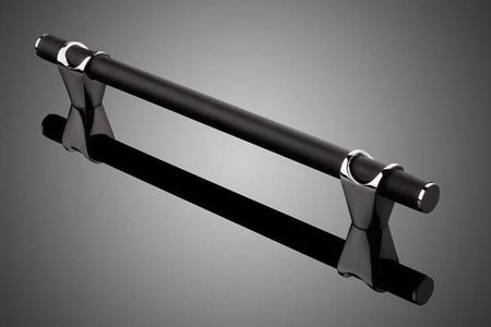 912000-001: 18" Compass Door Pull w/Straight Grip & Flat Ends -  Satin Stainless Steel