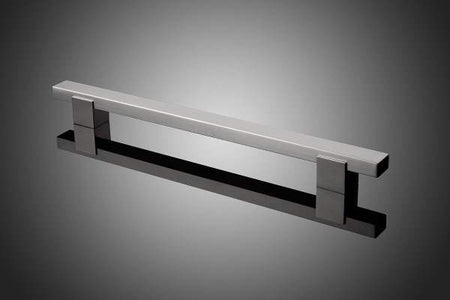 Forms+Surfaces 1500 Series Quadrant Door Pull - 24-1/4" to 48"