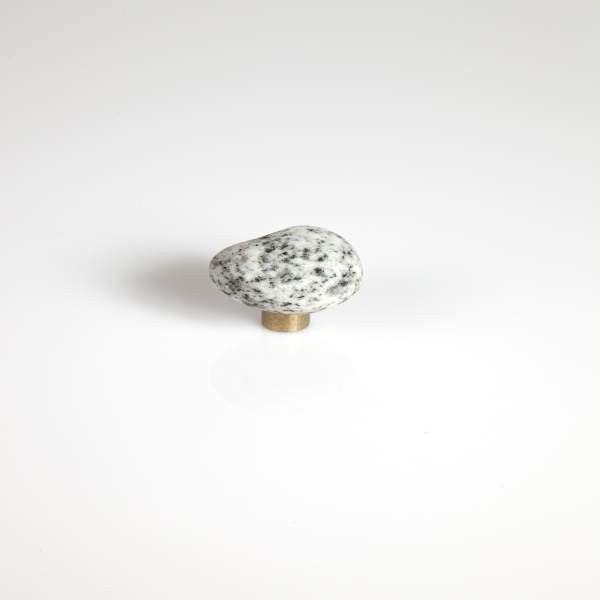 Michigan Naturals Winter Morning Salt & Pepper Stone Knob, Large