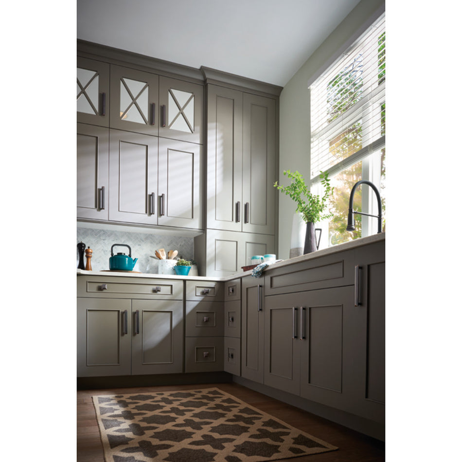 Atlas 429-PN: 3-3/4" cc Trocadero Cabinet Pull - Polished Nickel