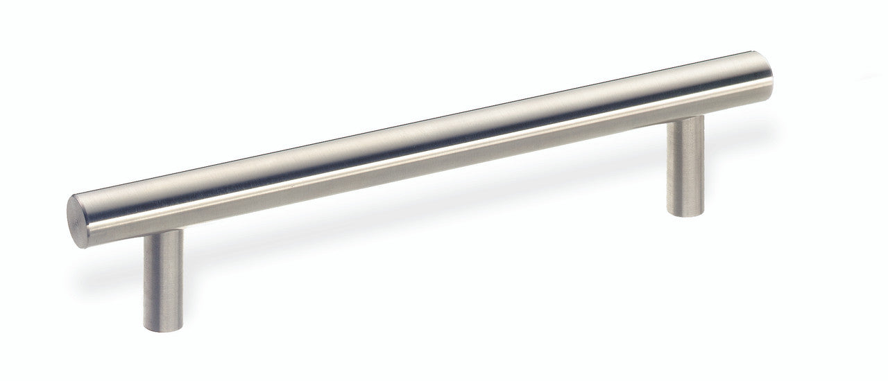 Schwinn 52251: 480mm cc Handle Pull - Brushed Stainless Steel