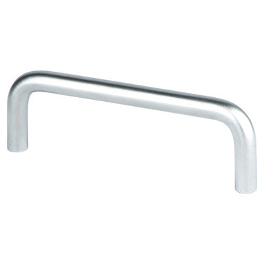 Berenson 6132-2SC: 3-1/2" cc Advantage Wire Pulls Cabinet Pull - Satin Chrome