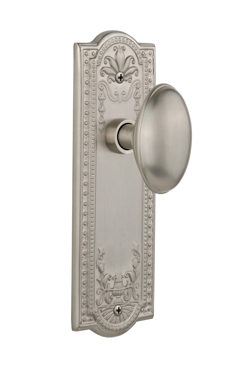 Nostalgic 704322: Meadows Backplate w/Homestead Knob Privacy Door Set - Satin Nickel
