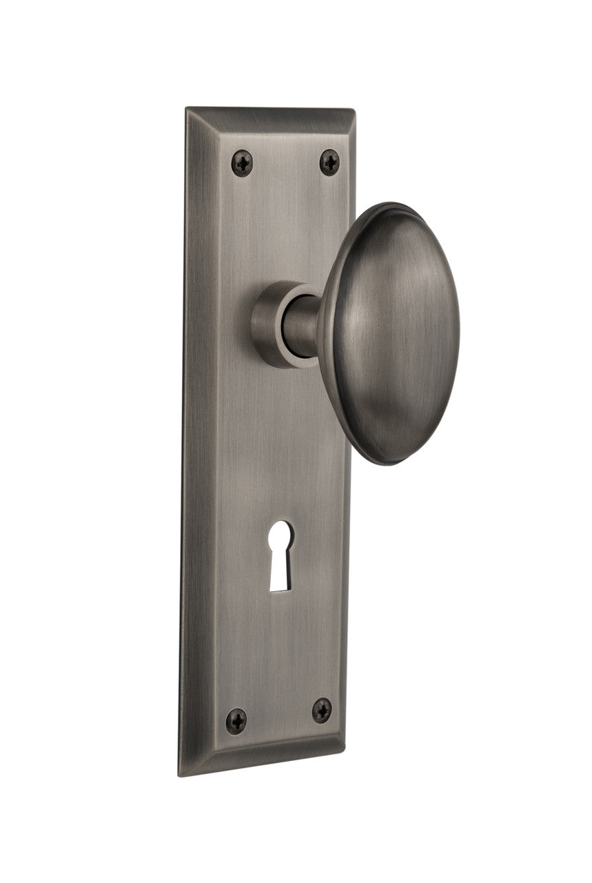Nostalgic 704577: New York Backplate w/Homestead Knob Privacy Door Set - Antique Pewter