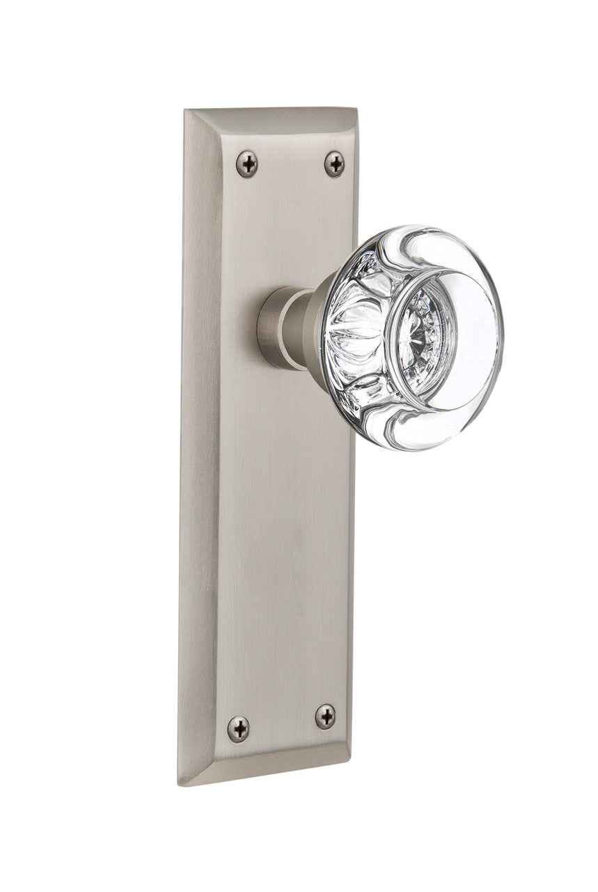 Nostalgic 712322: New York Backplate w/Round Clear Glass Crystal Knob Single Dummy Door Set - Satin Nickel