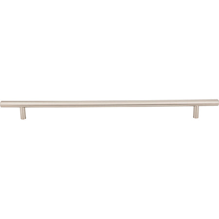 Elements 720SN: 640 mm cc Naples Round Bar Cabinet Pull - Satin Nickel
