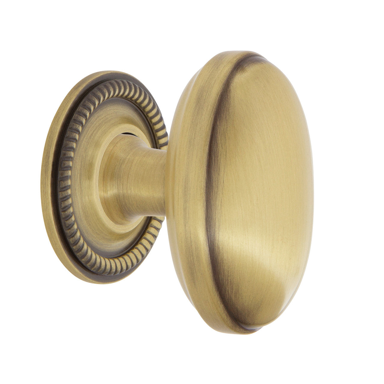 Nostalgic Warehouse 769510: 1-3/4" Homestead Cabinet Knob w/Rope Rose - Antique Brass