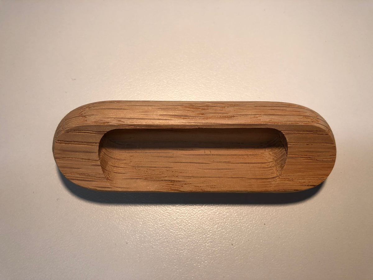 Cal Crystal 7714:  Flush Cabinet Pull - Oak