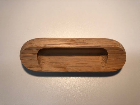 Cal Crystal 7714:  Flush Cabinet Pull - Oak