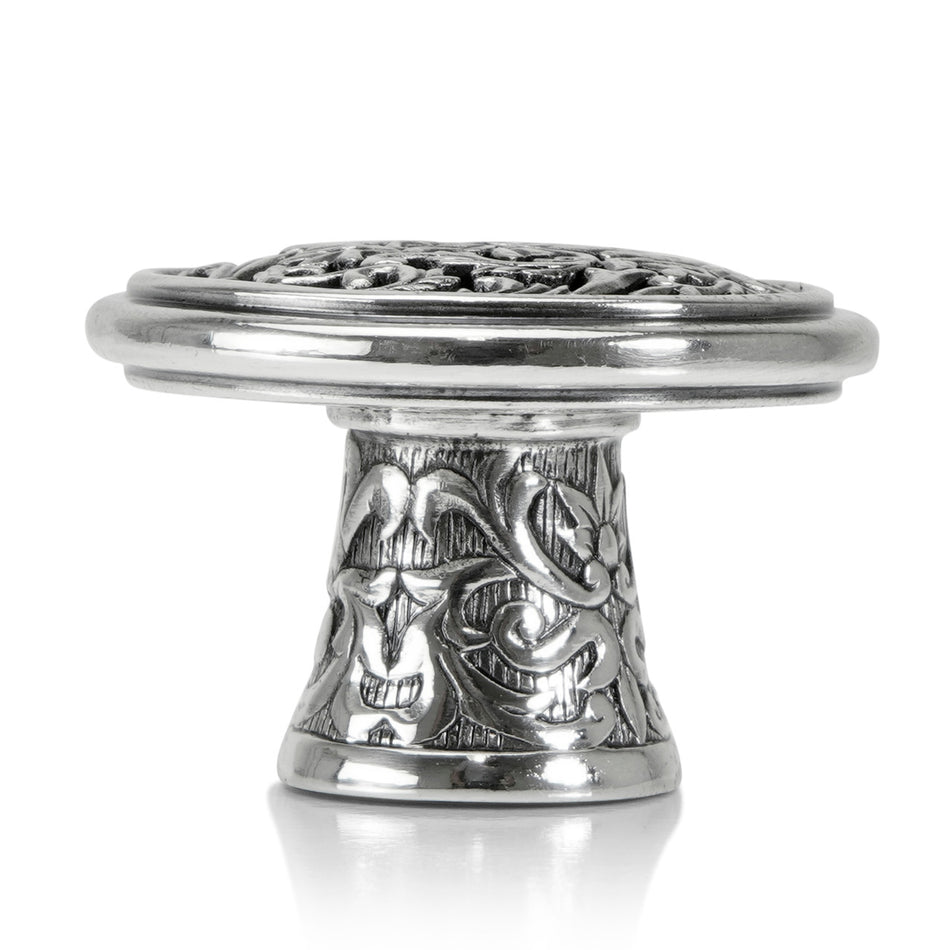 Edgar Bererbi 8457/6: 1-7/16" Glendale Court Cabinet Knob - Burnished Silver