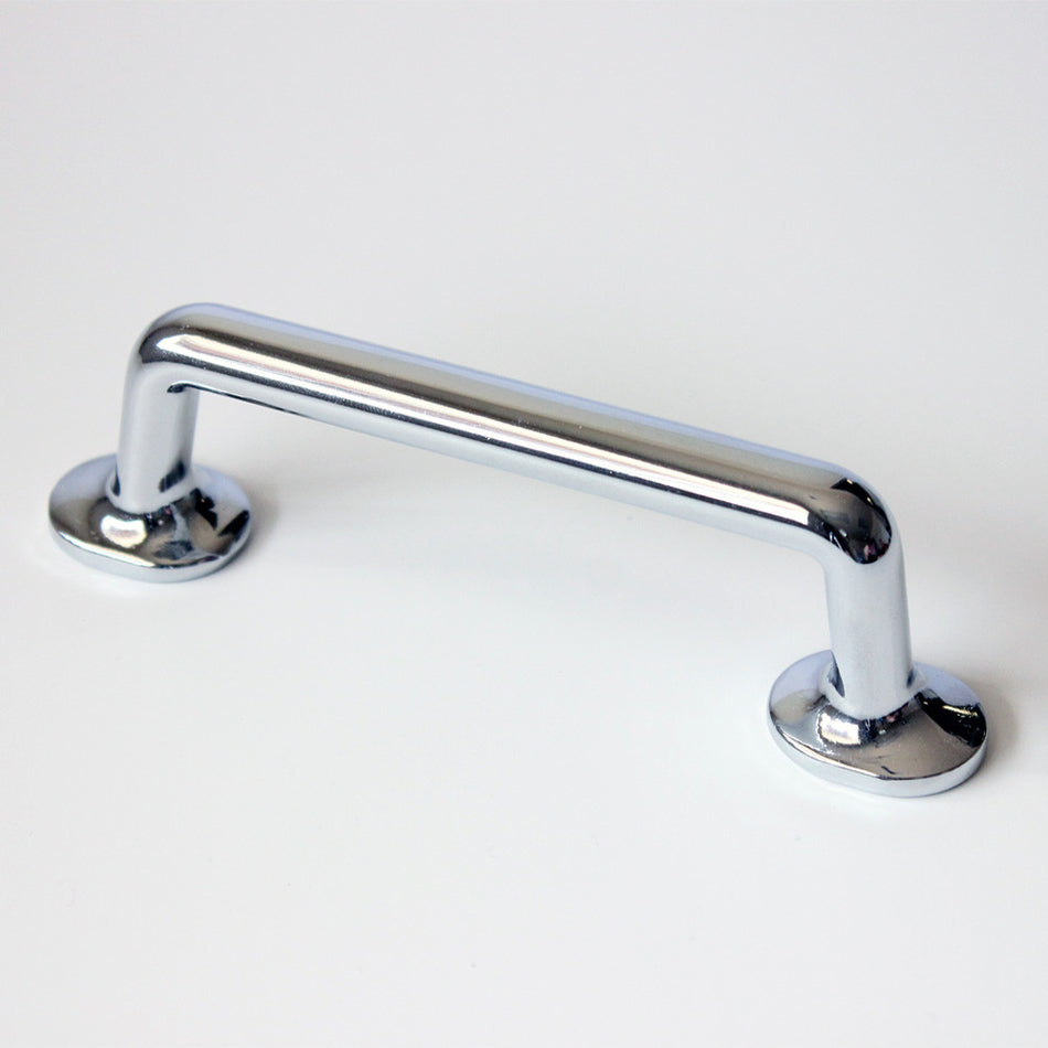 Rusticware 982CH: 4" cc Rustic Cabinet Pull - Chrome