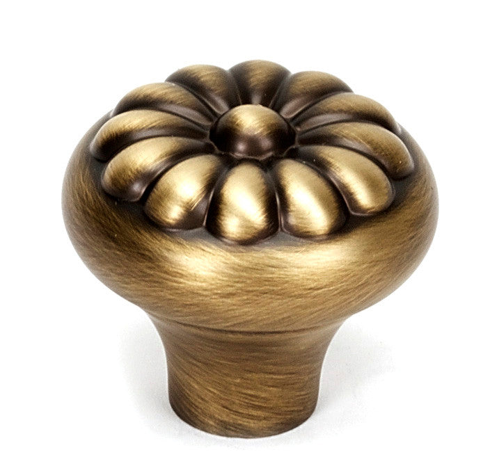 Alno A1451-AEM: 1-1/4" Bella Cabinet Knob - Antique English Matte