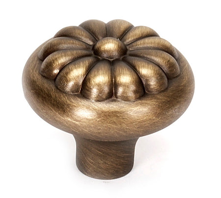 Alno A1452-AE: 1-1/2" Bella Cabinet Knob - Antique English