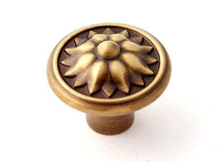 Alno A1471-AEM: 1-1/4" Fiore Cabinet Knob - Antique English Matte