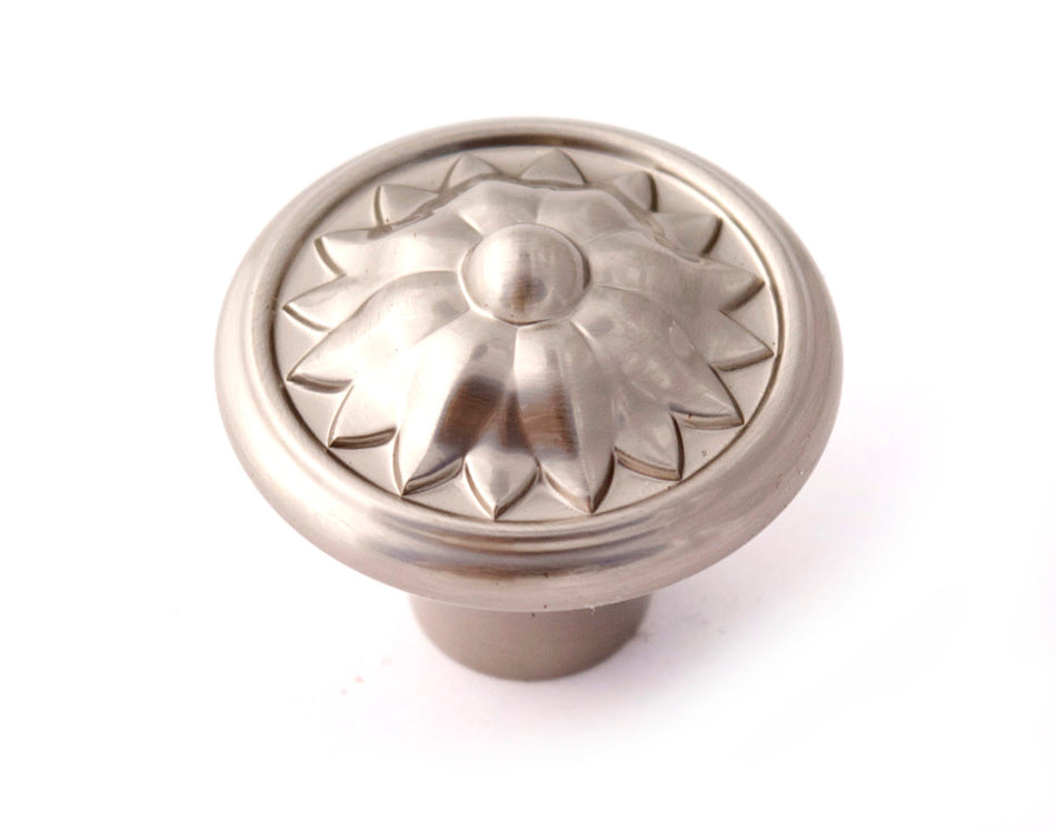 Alno A1471-SN: 1-1/4" Fiore Cabinet Knob - Satin Nickel