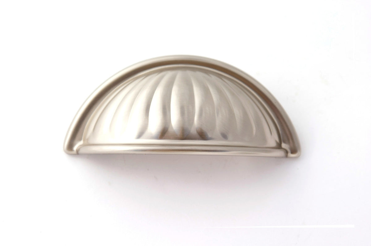 Alno A1478-SN: 3" cc Fiore Cup Cabinet Pull - Satin Nickel