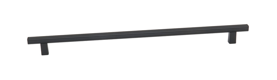 Alno A2905-18-MB: 18" cc Quadrato Grooved Bar Cabinet Pull - Matte Black