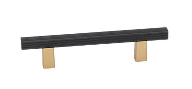 Alno A2905-4-CHP/MB: 4" cc Quadrato Grooved Bar Cabinet Pull - Champagne/Matte Black