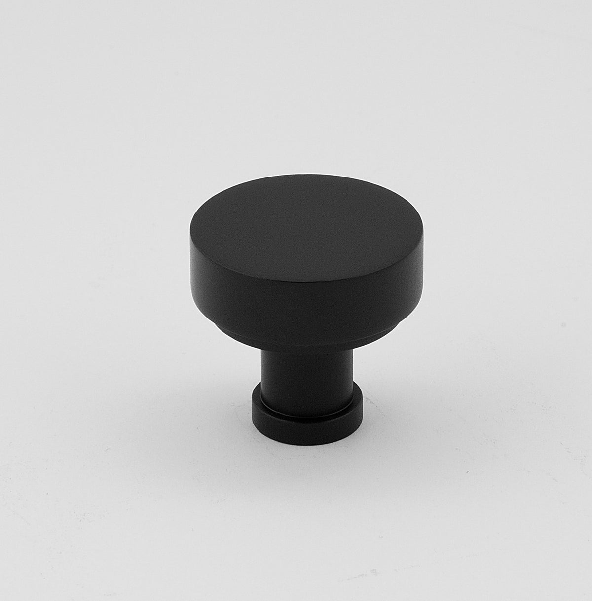 Alno A716-18-MB: 1-1/8" Moderne Cabinet Knob - Matte Black