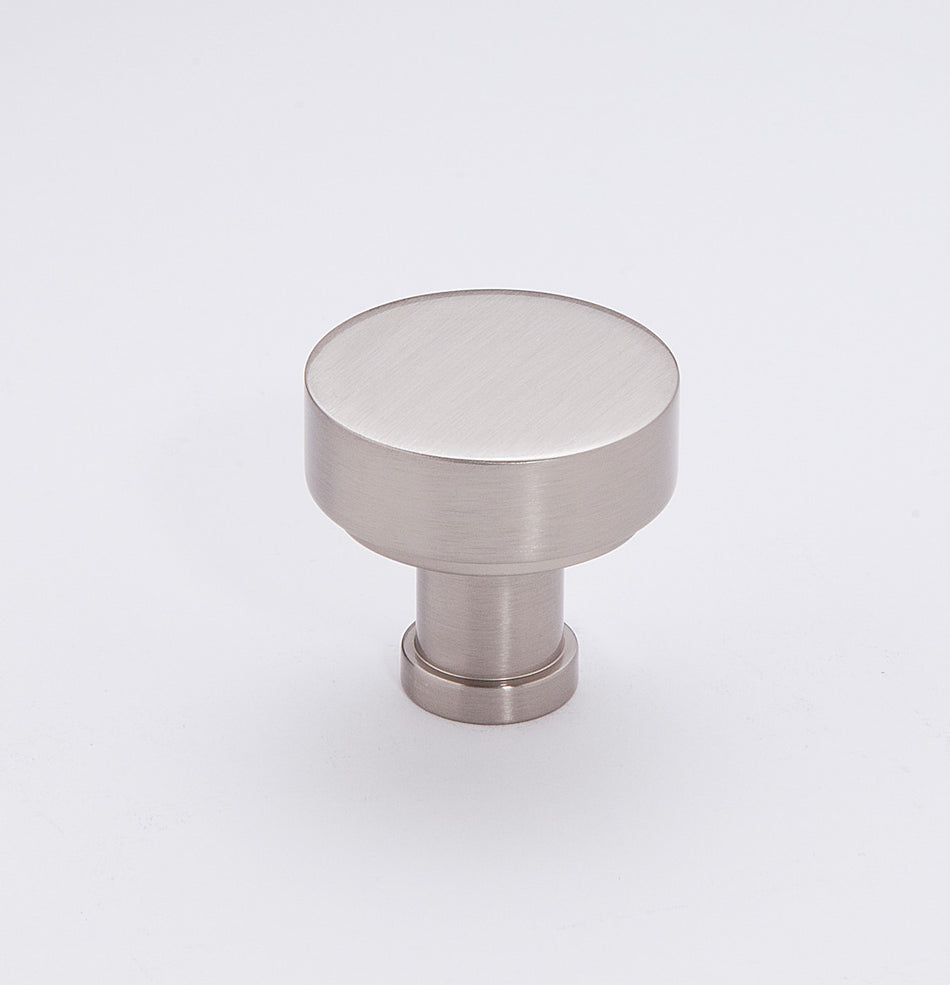 Alno A716-18-SN: 1-1/8" Moderne Cabinet Knob - Satin Nickel