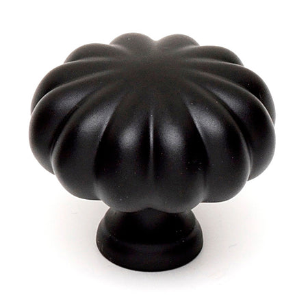 Alno A819-1-MB: 1" Traditional Cabinet Knob - Matte Black
