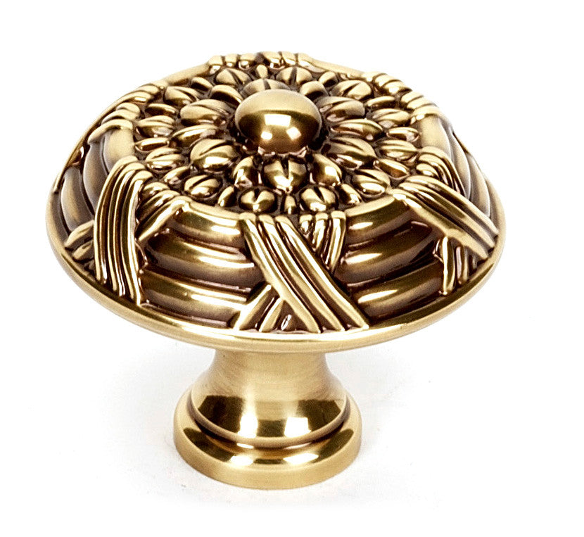 Alno A880-38-PA: 1-1/2" Ribbon & Reed Cabinet Knob - Polished Antique