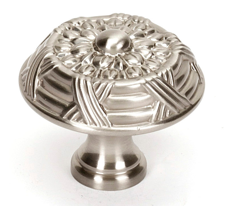 Alno A880-38-SN: 1-1/2" Ribbon & Reed Cabinet Knob - Satin Nickel