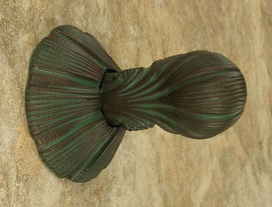 Anne At Home 1604: Oceanus Single Robe Hook w/Small Rosette