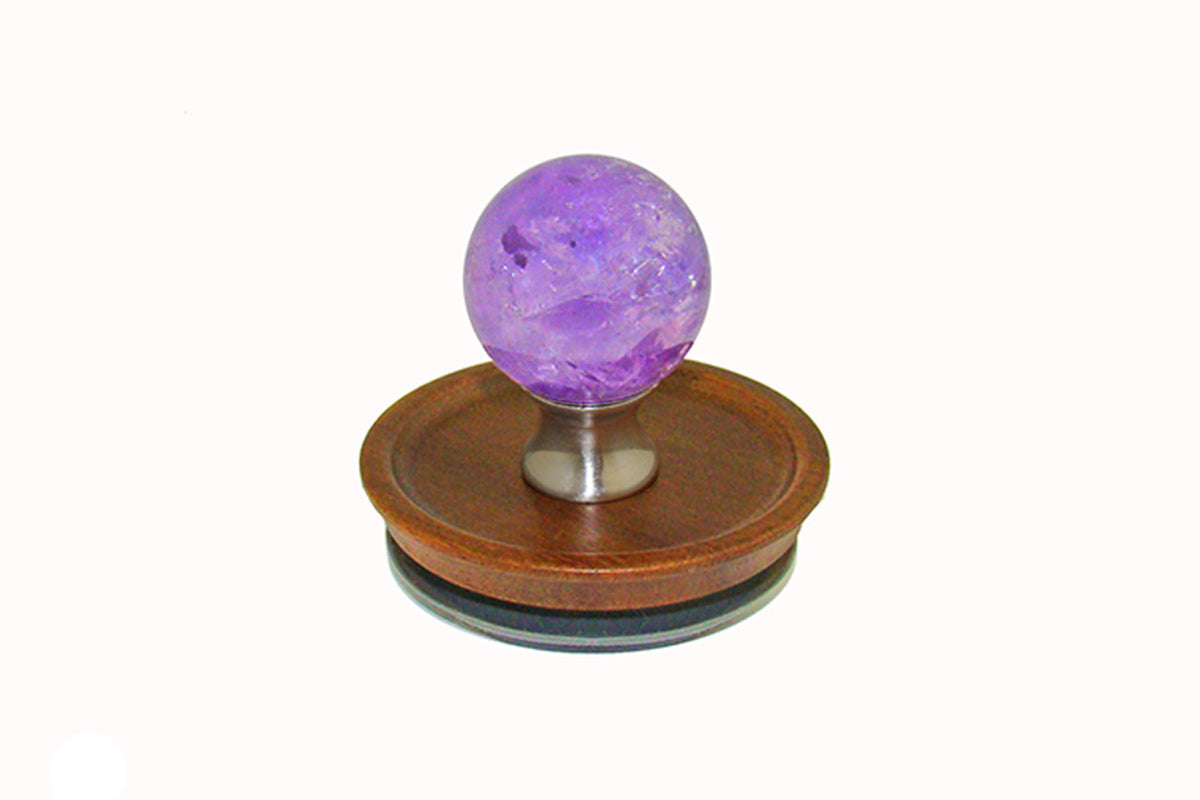 Gemstone AMET-L-15: Acacia Wooden Lid with Amethyst Handle