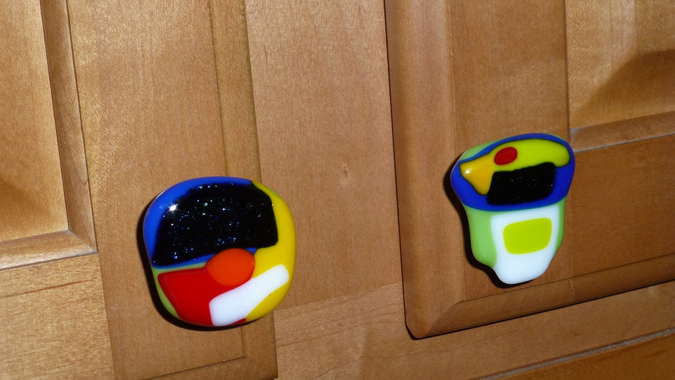 Grace White CFD1: ColorForms D Cabinet Knob - Multicolor