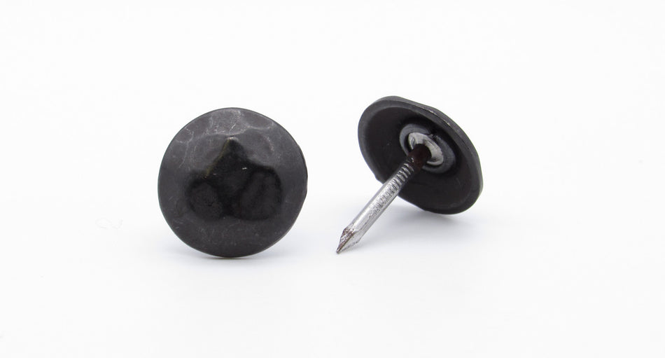 Buck Snort CV08389-2700-4P: 3/4" Round Clavos (4-pack) - Oxidized Black