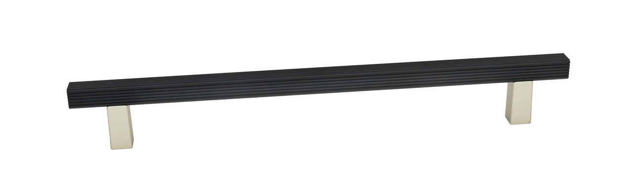 Alno D2905-18-MN/MB: 18" cc Quadrato Grooved Bar Appliance Pull - Matte Nickel/Matte Black