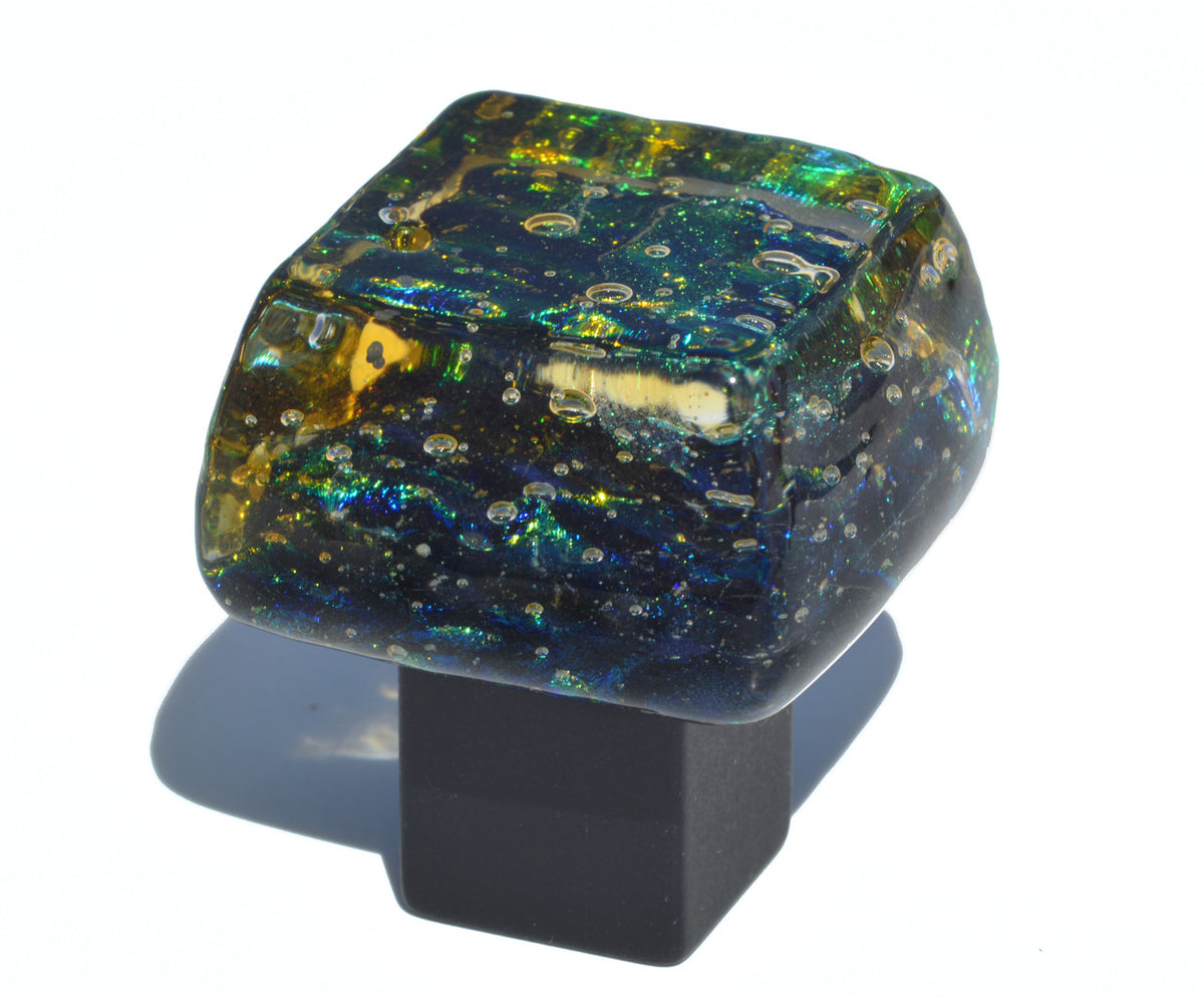 Grace White DWD-EV: Dancing Water Cabinet Knob - Everglades Dichroic