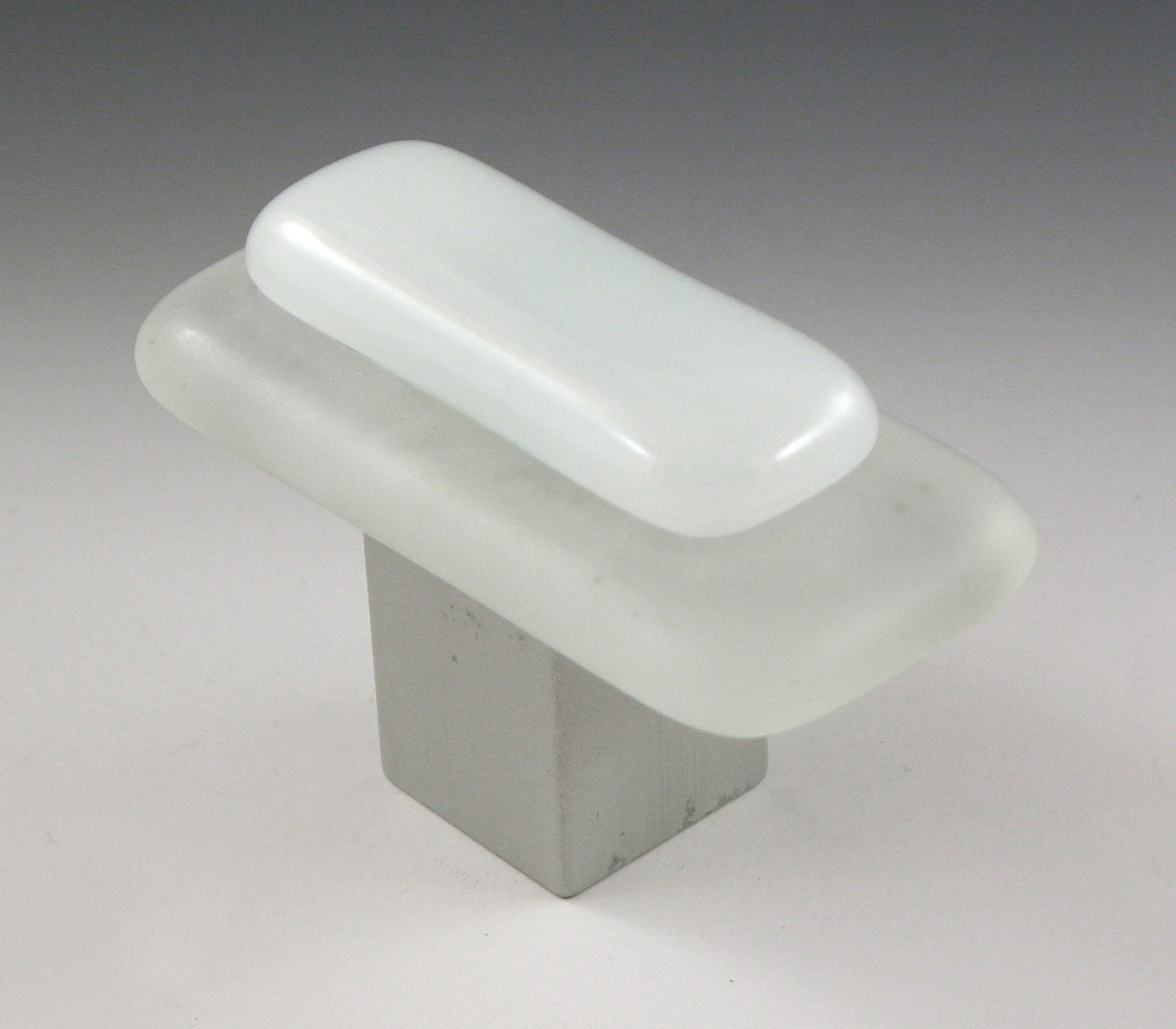 Grace White FI2: Frost on Ice 2 Cabinet Knob - White/Clear