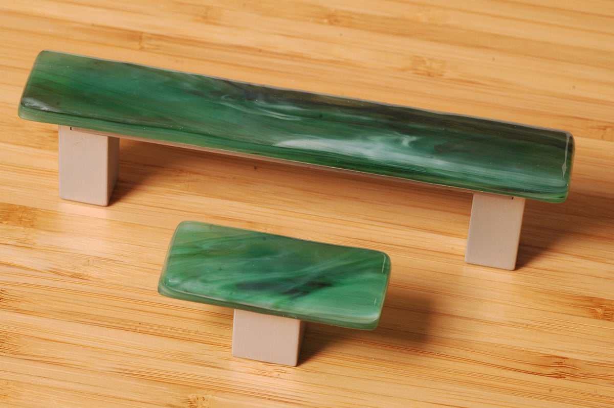 Grace White IM4: 4" cc Irish Mist 4 Cabinet Pull - Shades of Green