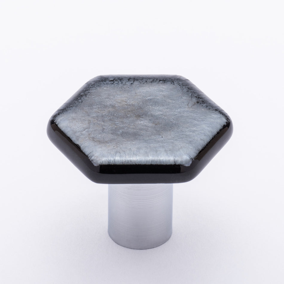 Sietto K-1702-PC: 1-1/4" Hexagon Cabinet Knob - Iridescent Silver Black w/Polished Chrome Base