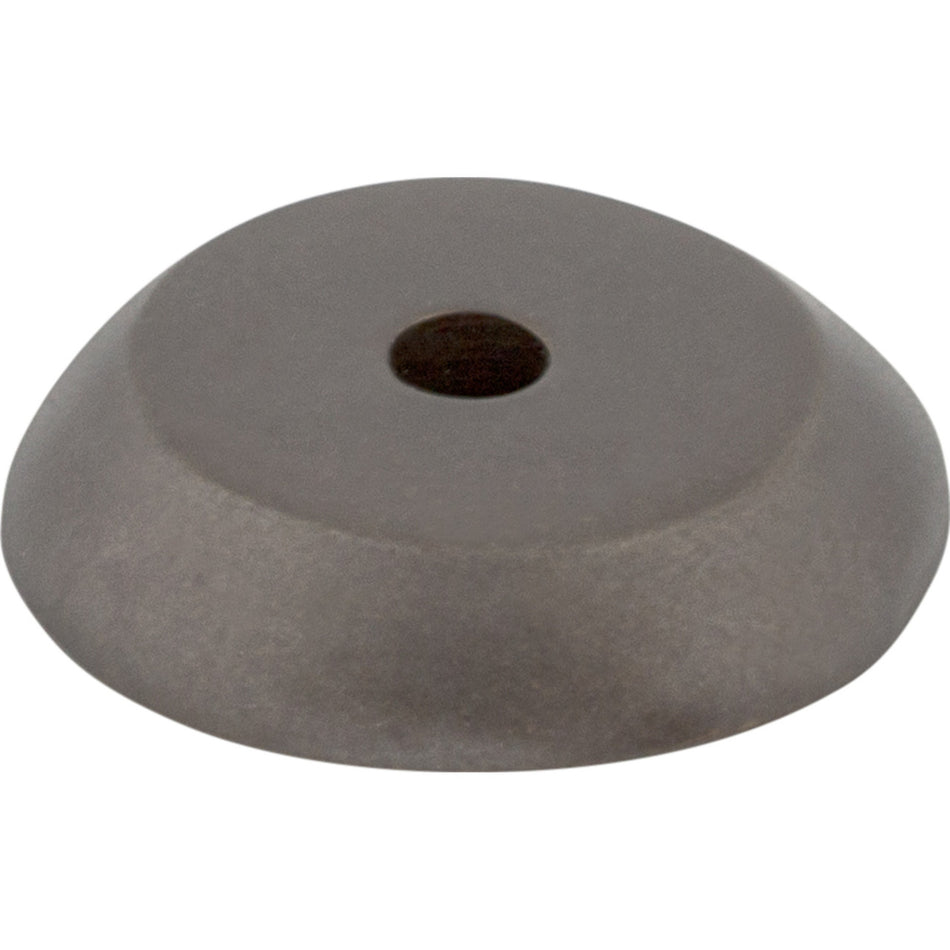 Top Knobs M1457: Aspen Round Backplate - Medium Bronze