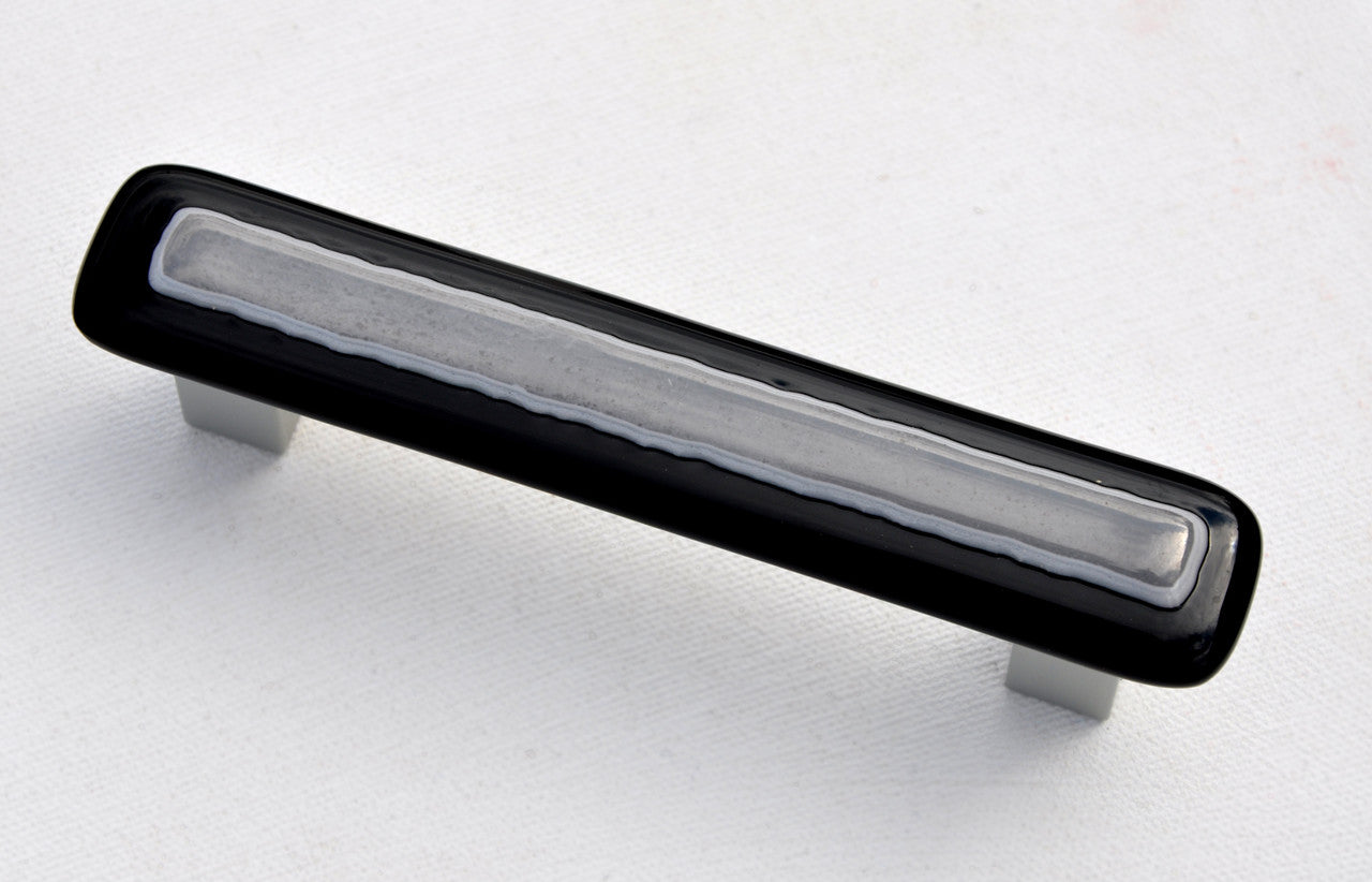 Grace White MB4: 4" cc Moonbeam 4 Cabinet Pull - Silver/Black