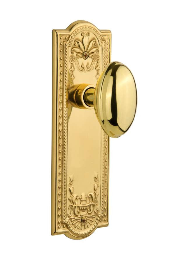 Nostalgic 704320: Meadows Backplate w/Homestead Knob Privacy Door Set - Polished Brass