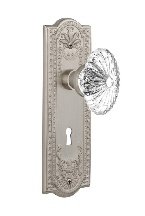 Nostalgic 711929: Meadows Backplate w/Oval Fluted Clear Glass Crystal Knob Single Dummy Door Set - Satin Nickel