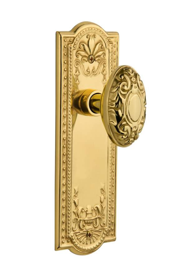 Nostalgic 717009: Meadows Backplate w/Victorian Knob Privacy Door Set - Unlacquered Brass
