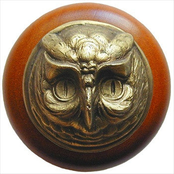 Notting Hill NHW-711C-AB: Wise Owl Cabinet Knob - Cherry/Antique Brass