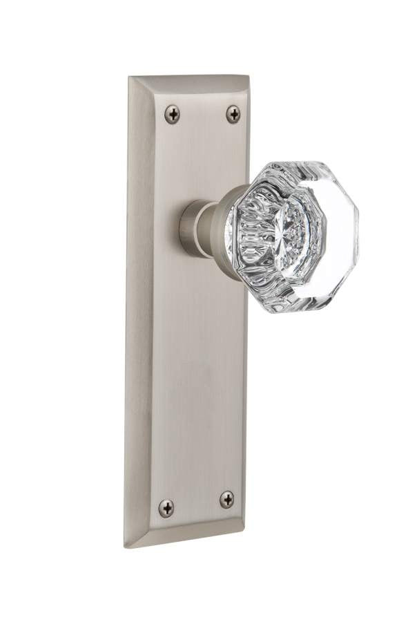 Nostalgic 733099: New York Backplate w/Waldorf Knob Passage Door Set - Satin Nickel