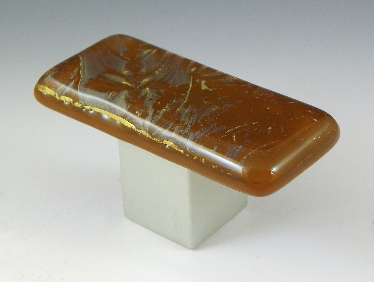 Grace White RGF2: GoldFrost 2 Cabinet Knob - Gold/Brown
