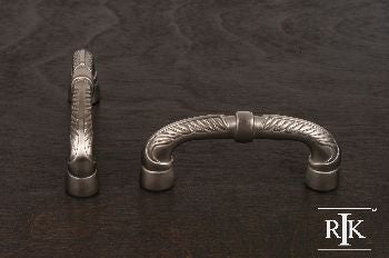 RKI CP-862-P: 3" cc Bow Cabinet Pull w/Petals And Solid Line - Pewter