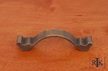 RKI CP-871-AE: 3-1/2" cc Wavy Contoured Cabinet Pull w/Lines - Antique English