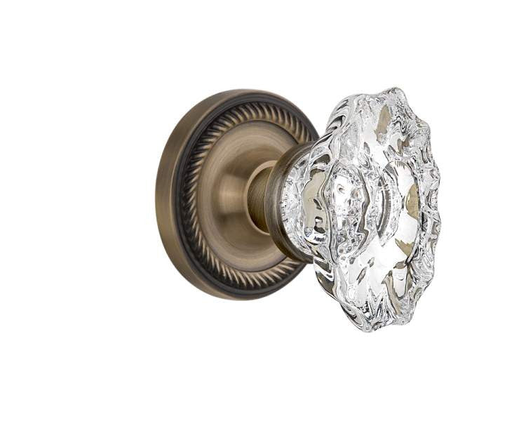 Nostalgic 713944: Rope Rosette w/Chateau Knob Privacy Door Set - Antique Brass