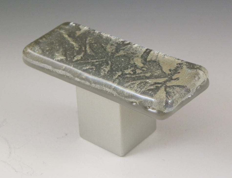 Grace White RSF2: SilverFrost 2 Cabinet Knob - Silver/Grey